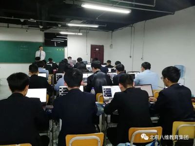 【八维职业学校官网】智慧物联时代八维教育学校物联网专业助力学子优质就业